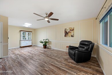 10852 W Santa fe Dr unit 51, Sun City, AZ 85351 - photo 3