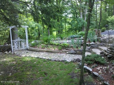 115 Osprey Ct, East Stroudsburg, PA 18301 - photo 6