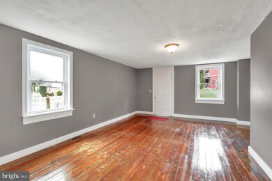 524 Avenue G, Columbia, PA 17512 - photo 2