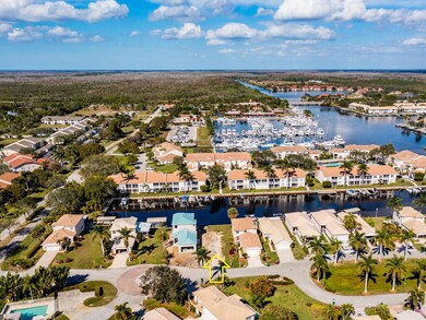 193 Eveningstar Cay Naples FL 34114 USA-