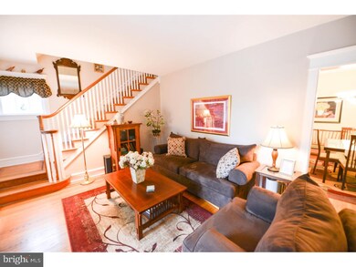 502 Sherwood Ave, Gloucester City, NJ 08030 - photo 2