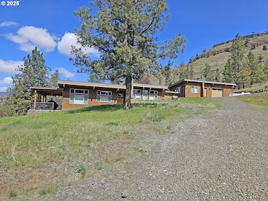 47345 Ritter Rd, Ritter, OR 97856 - photo 2