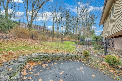 18 Pen-Y-bryn Dr, Scranton, PA 18505 - photo 6