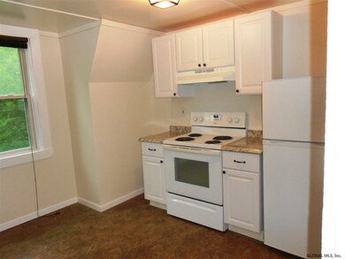 2931 Troy Schenectady Rd, Schenectady, NY 12309 - photo 4