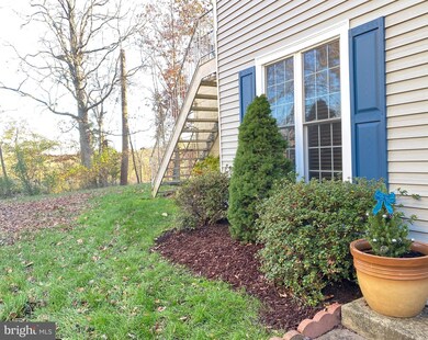 2853 Madeira Ct, Woodbridge, VA 22192 - photo 3