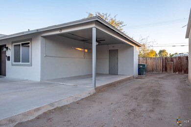 897 Rose Ave, El Centro, CA 92243 - photo 3