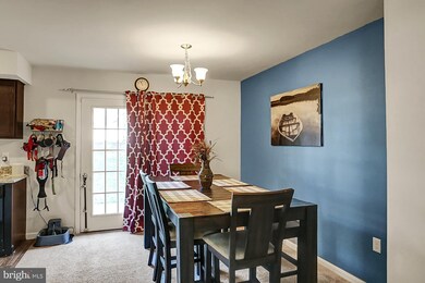 1019 Fredrick Blvd, Reading, PA 19605 - photo 6