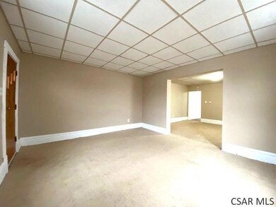 UNIT 645 - LIVING ROOM
