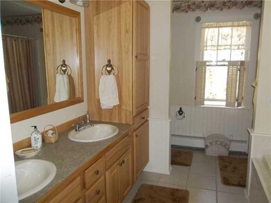 Master Bath/Spa.