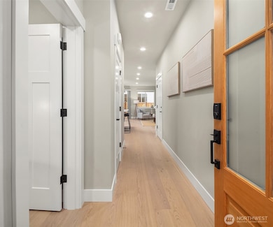 22210 80th Ave W, Edmonds, WA 98026 - photo 2