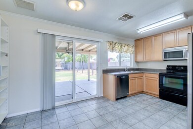 1621 W Posada Ave, Mesa, AZ 85202 - photo 7