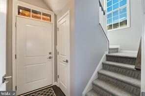 23286 Southdown Manor Terrace unit 114, Ashburn, VA 20148 - photo 5