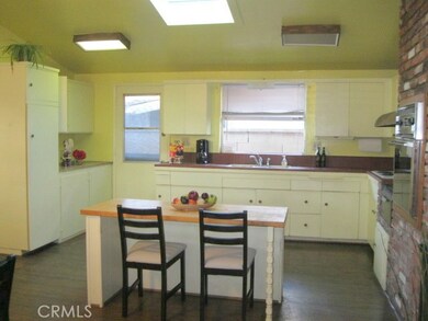 207 Princeton Dr, Costa Mesa, CA 92626 - photo 5