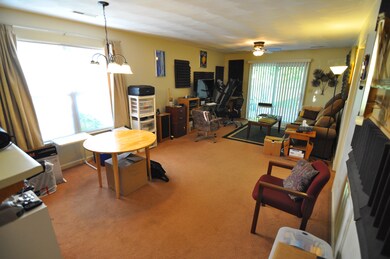 Living Room (2)