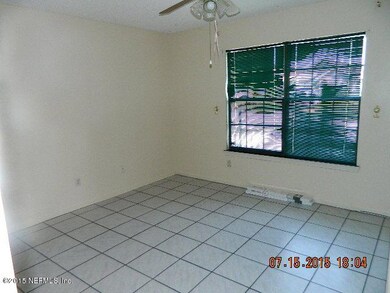 8783 Townsquare Ct, Jacksonville, FL 32216 - photo 6