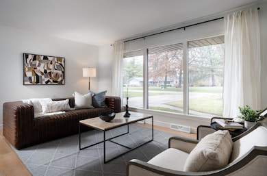 4085 Brook Ln, Brookfield, WI 53005 - photo 4