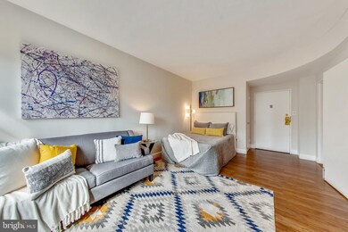 The Winthrop unit 505, Washington, DC 20036 - photo 5