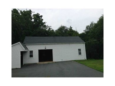 281 Morgan Ave, Johnston, RI 02919 - photo 4