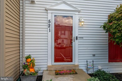 521 Realm Ct E unit 11-68, Odenton, MD 21113 - photo 4