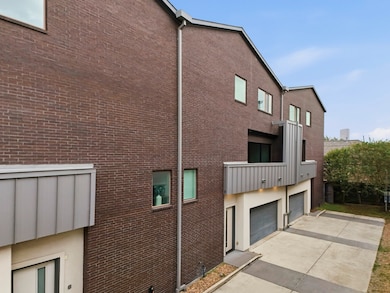 1917 Potomac Dr unit C, Houston, TX 77057 - photo 2