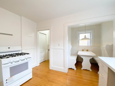 793 Washington St unit 1, Brookline, MA 02446 - photo 7