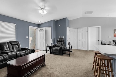 574 N Canvas Dr, Pueblo, CO 81007 - photo 4