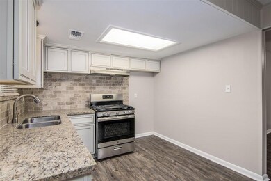 4007 Hartwick Rd, Houston, TX 77093 - photo 4