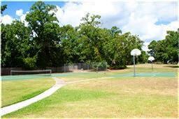 Lot 4 Wildwood Lake Dr, Huntsville, TX 77340 - photo 5