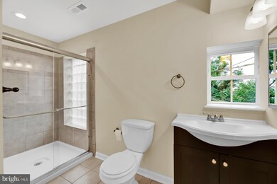 1825 W Lombard St, Baltimore, MD 21223 - photo 6