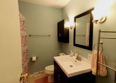 54871 Tulip Rd, New Carlisle, IN 46552 - photo 6