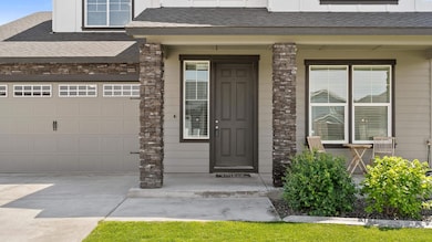 8215 Cardinal Peak St, West Richland, WA 99353 - photo 3