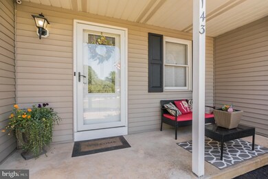 143 Hedgerow Dr, Souderton, PA 18964 - photo 4
