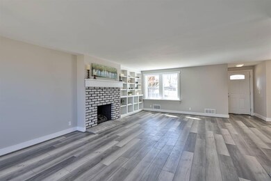 007-Living-Room-image-2