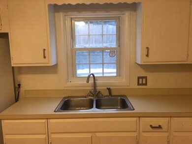 6 Wysocki Dr unit 19, Dudley, MA 01571 - photo 2