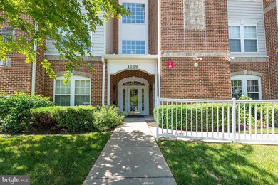 1009 Samantha Ln unit 102, Odenton, MD 21113 - photo 2