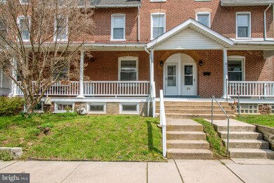 21 E 4th St, Lansdale, PA 19446 - photo 2