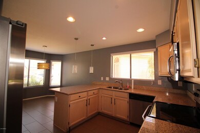 833 E Rosemonte Dr, Phoenix, AZ 85024 - photo 3
