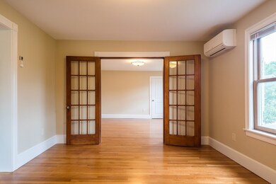 37 Loring Ave unit 2, Winchester, MA 01890 - photo 4