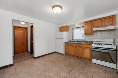 18508 Torrence Ave, Lansing, IL 60438 - photo 7