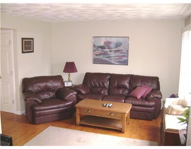 24 Turner St unit 3, Warwick, RI 02886 - photo 2