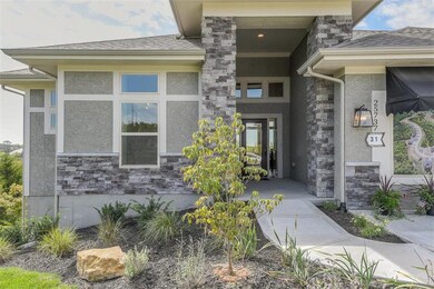 25737 W 96th St, Lenexa, KS 66227 - photo 4