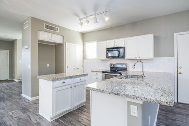 4) KITCHEN
