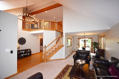 1041 Kristin Ct, Batavia, IL 60510 - photo 7