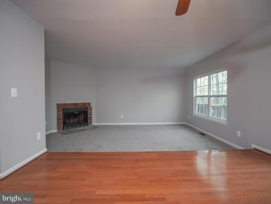 10526 Storch Dr, Lanham, MD 20706 - photo 4