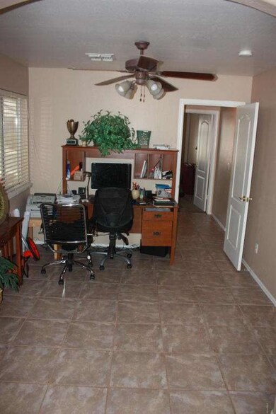 Nice Sized Den/Office