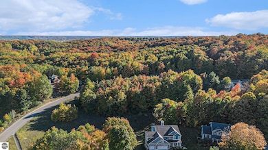 4885 Grayhawk Blvd unit 16, Traverse City, MI 49684 - photo 6