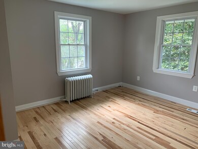 114 Stone Rd, Laurel Springs, NJ 08021 - photo 5