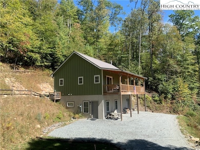 Separate entrance to lower level