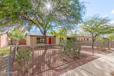 2828 E 20th St, Tucson, AZ 85716 - photo 3