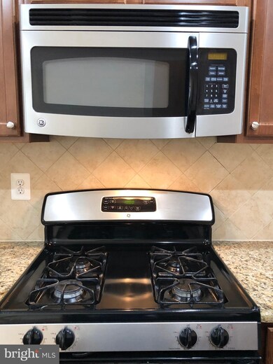 13514 Latrobe Ln unit 2366, Clarksburg, MD 20871 - photo 6